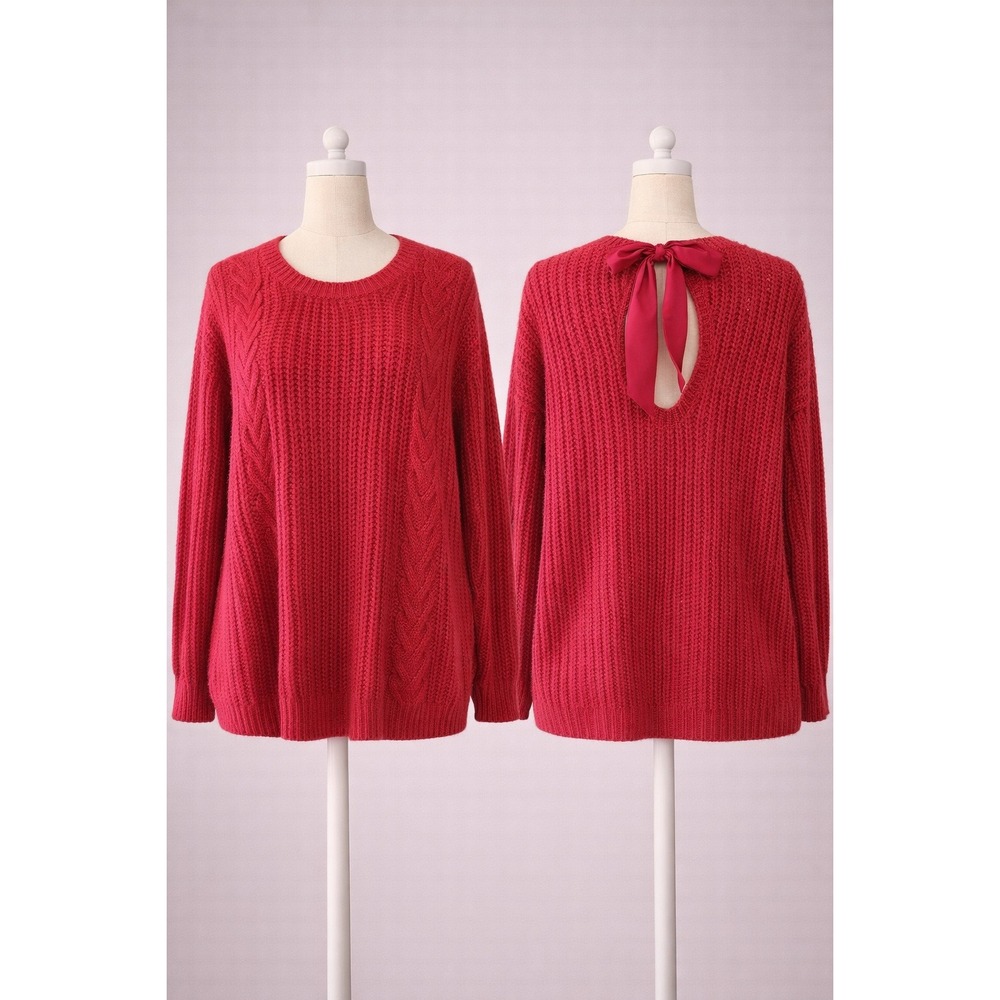 Torrid Red Chunky Cable Knit Open Back Bow Sweater‎ Womens Size 0 Plus Size